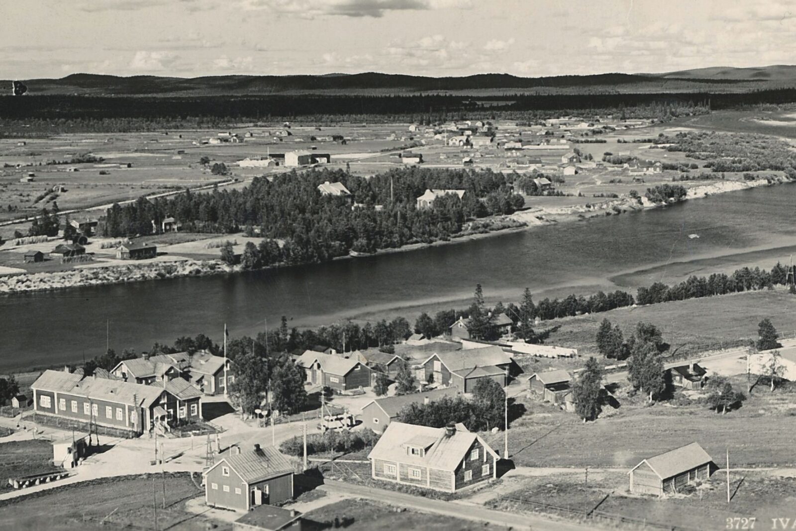 Ilmakuva Ivalosta.